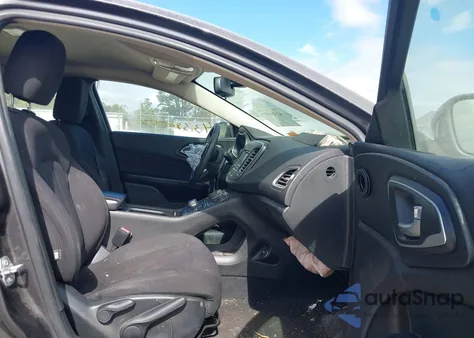 2015 Chrysler 200 Lx from USA, damaged, VIN 1C3CCCFB2FN597070